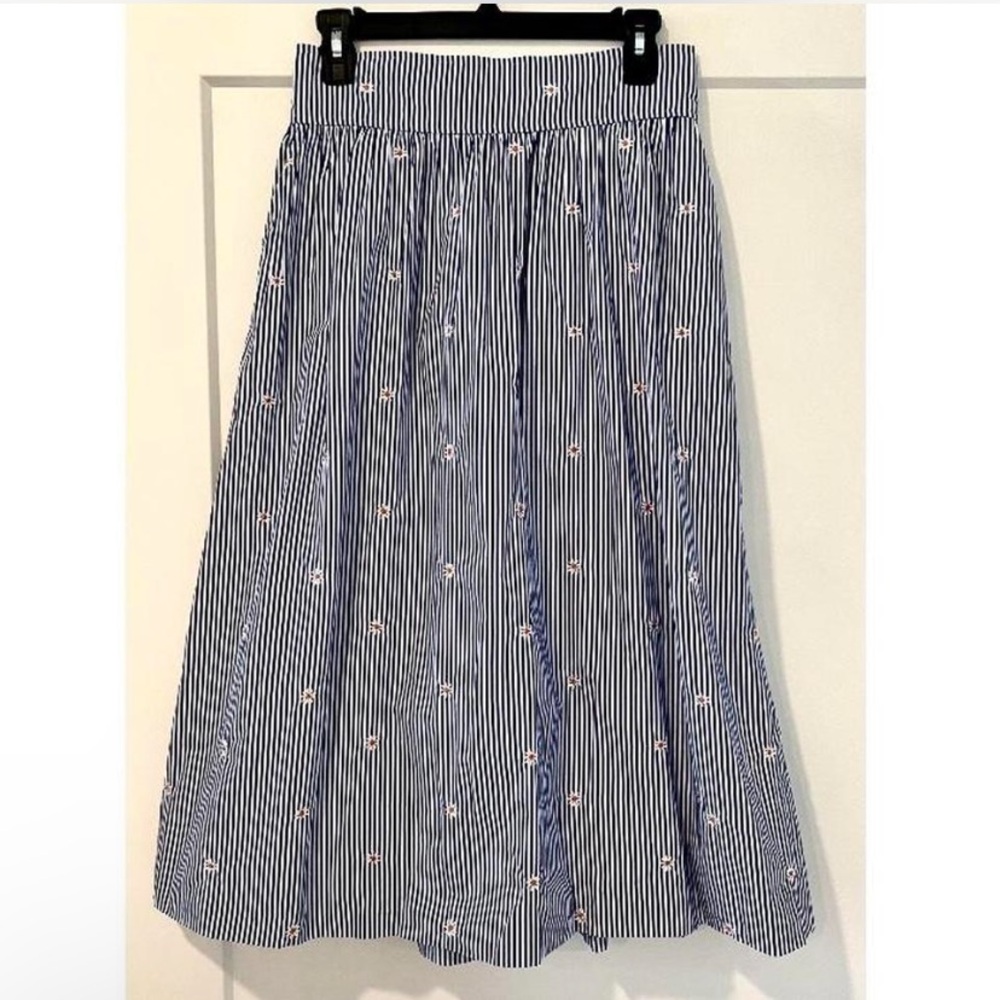 Blue and White Striped Midi Skirt with Daisies